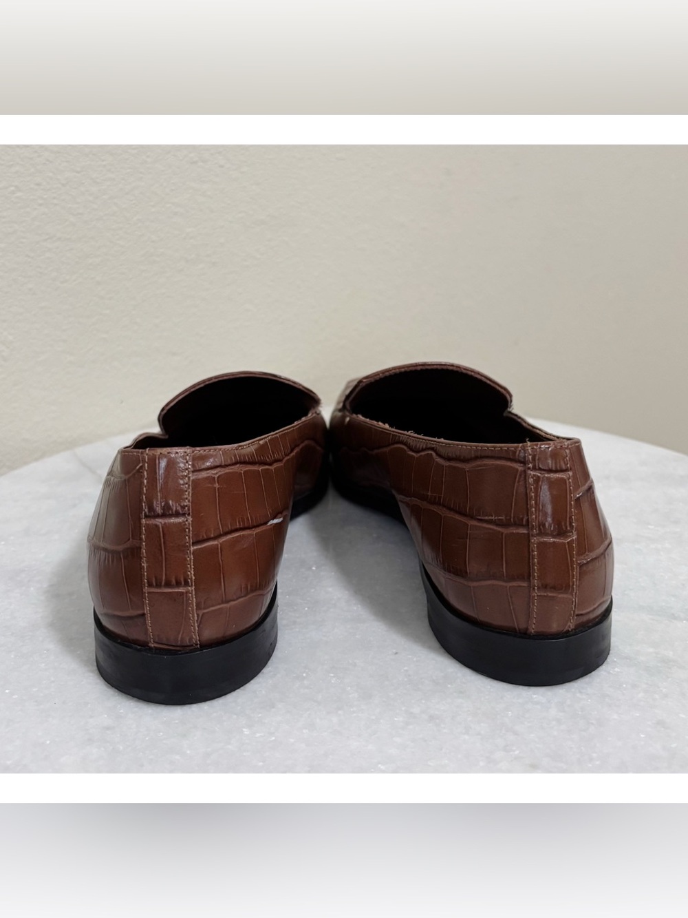 Everlane Size 7.5 Brown Women's Leather Loafers Slip On Made in Italy - Picture 6 of 9